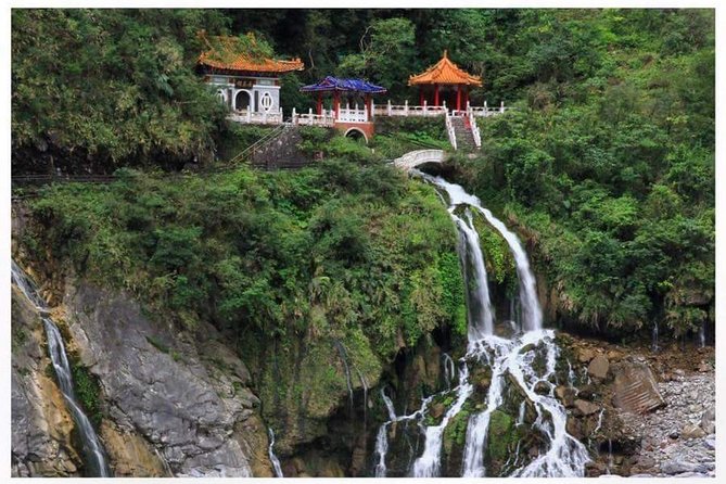 Taiwan Multi-Day Classic Tour - Sun Moon Lake and Taichung close the loop with big attractions