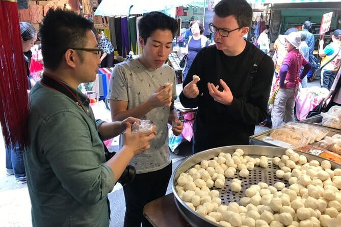 Taiwanese Cooking Class with Traditional Market Tour - Starting at 9:30 am in central Taipei
