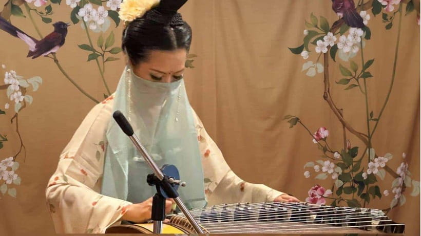 Wear Hanfu and play guzheng - Should you book the Hanfu and guzheng experience?