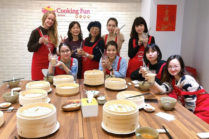 Xiao long bao, Pork thick soup, Bubble milk tea. (Taiwan Cooking Class)-B - What you cook from 2:30 to 5:00 p.m.