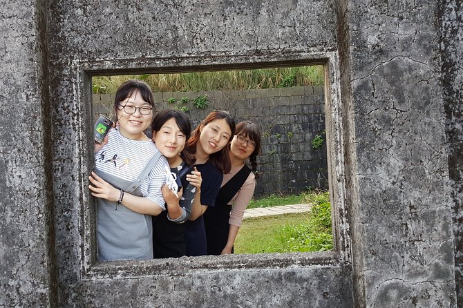 Yamingshan Volcano, Beitou Thermal Valley, Danshui Private Tour - What the $173 group price really buys