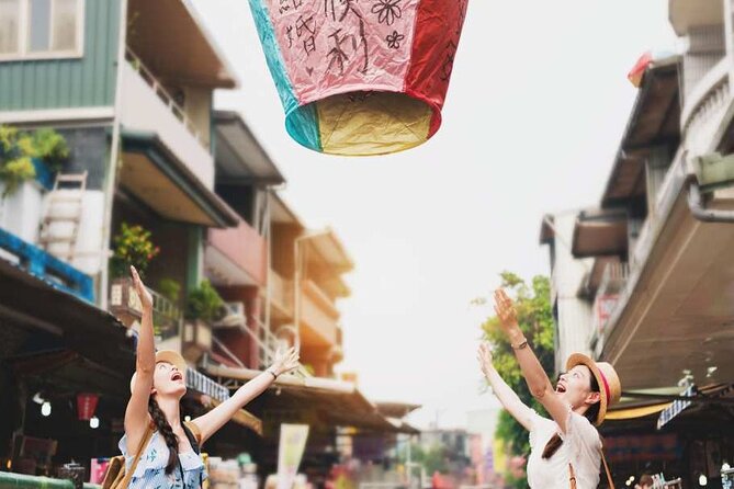 Yehliu, Jiufen & Shifen Taiwans North Coast Day / Night Tour - Shifen Old Street and the sky lantern